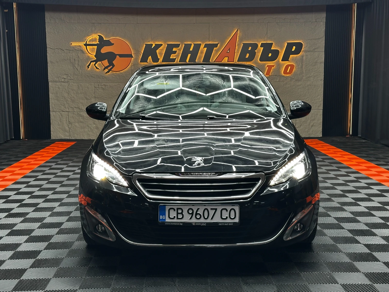 Peugeot 308 Автоматик/Хечбек/GT line/Панорама/ГАРАНЦИЯ, снимка 2 - Автомобили и джипове - 55724985