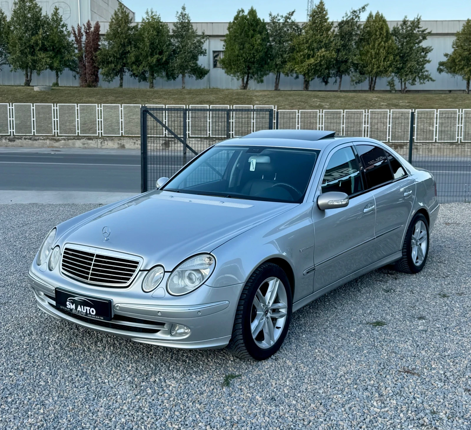 Mercedes-Benz E 400 CDI, снимка 6 - Автомобили и джипове - 55902926