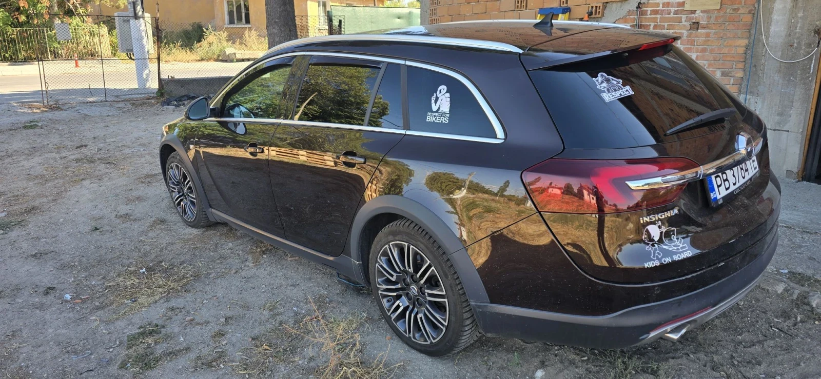 Opel Insignia, снимка 3 - Автомобили и джипове - 55979092