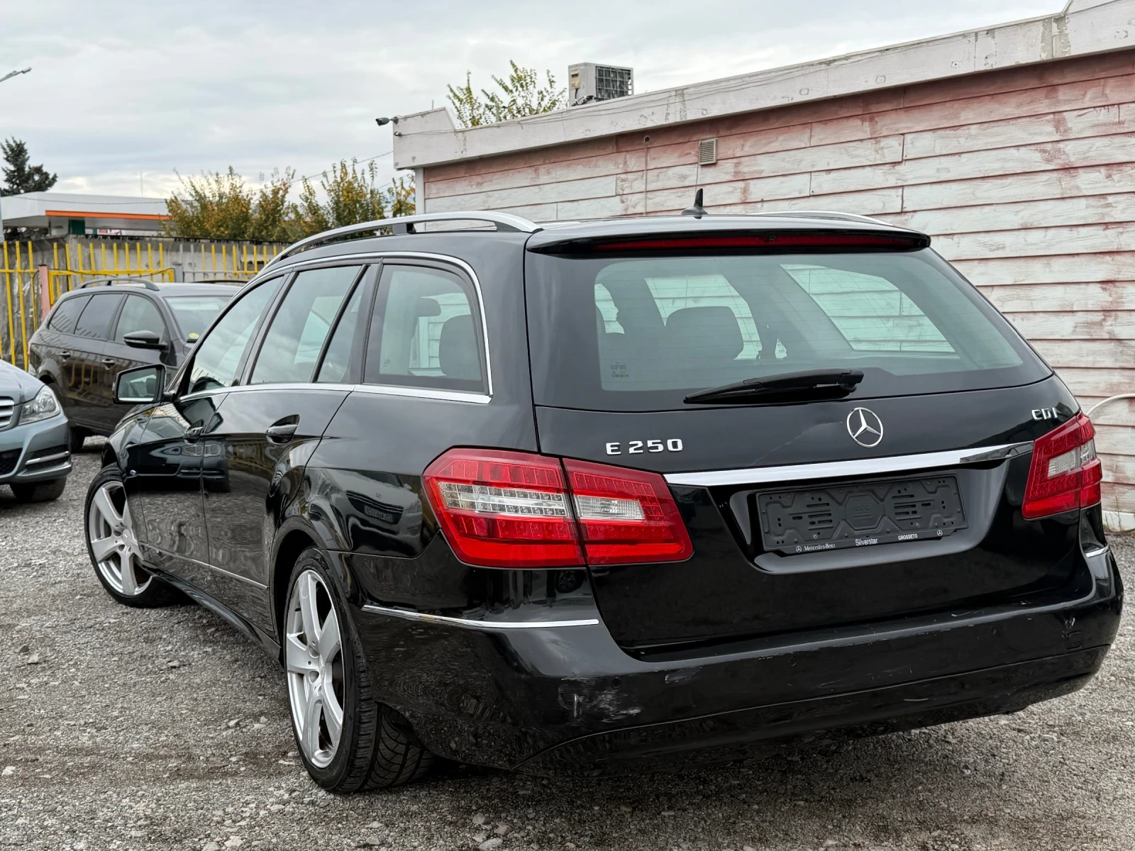 Mercedes-Benz E 250 Elegance 250CDI , снимка 10 - Автомобили и джипове - 56471829