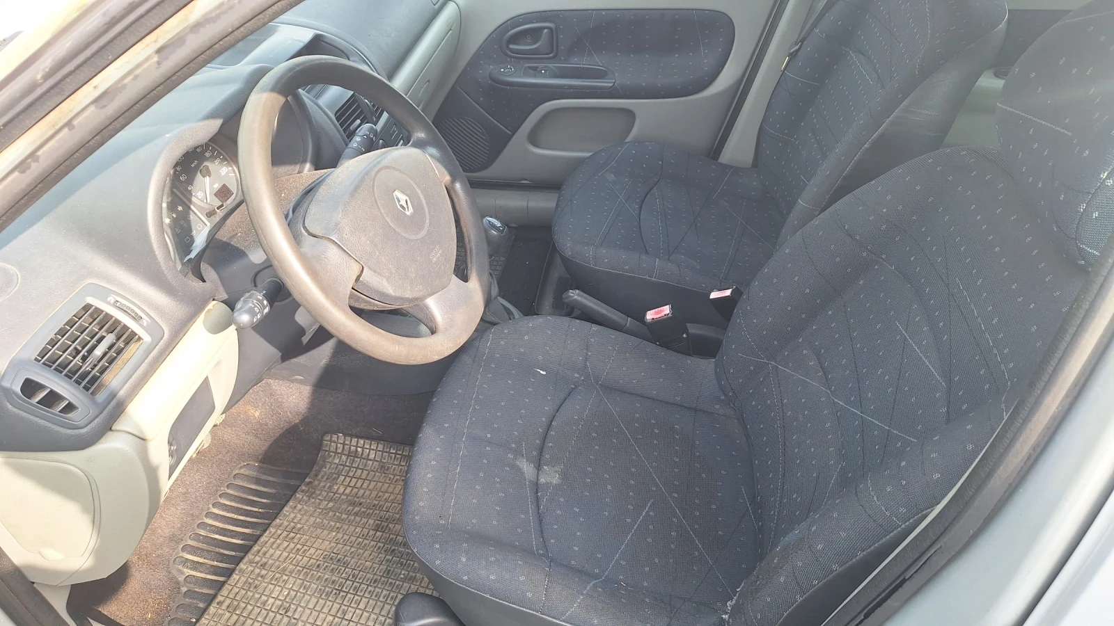 Renault Clio 1.2 i | Mobile.bg � ����������� 11