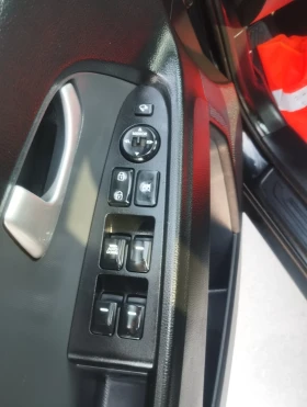 Kia Sportage 2.0 184к.с.4X4 KEYLESS ПАНОРАМА НАВИГАЦИЯ  , снимка 10