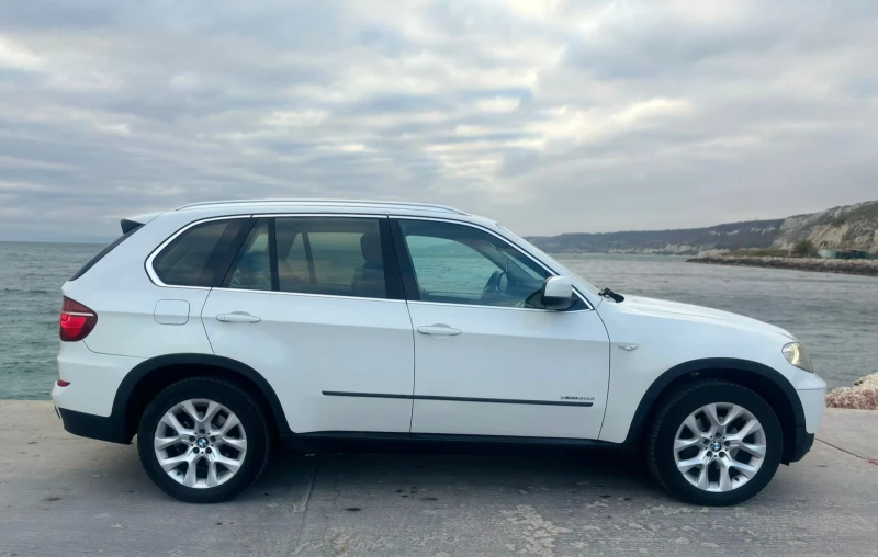 BMW X5 Xdrive 3.0d facelift, снимка 8 - Автомобили и джипове - 48358700