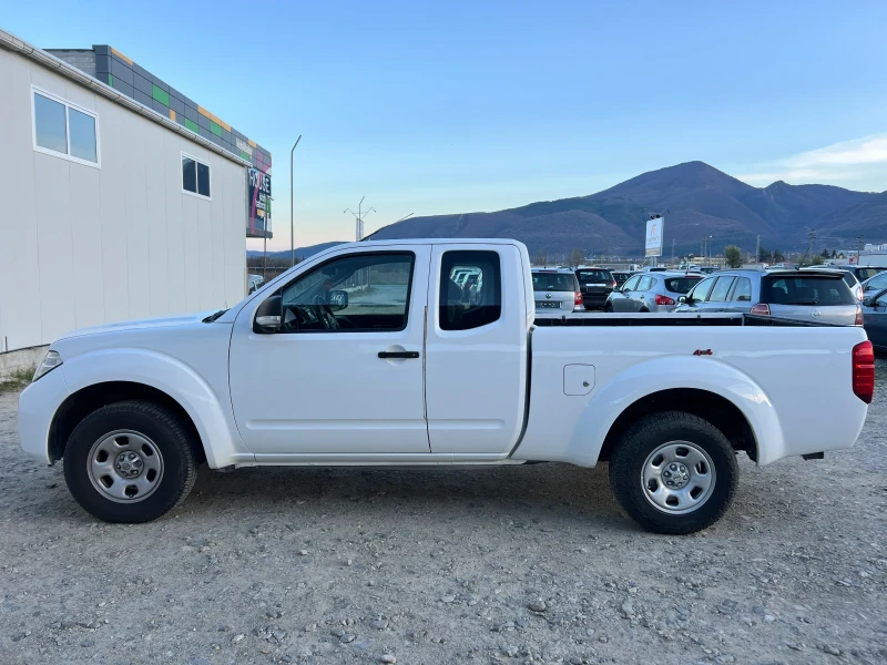 Nissan Navara 2.5dCi- 144к.с/ 4х4/ бавни/ Италия/Euro5B/facelift, снимка 8 - Автомобили и джипове - 49588700