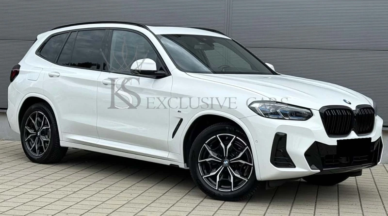 BMW X3 20i XDRIVE* M-SPORT* PANO* HUD* H/K* , снимка 2 - Автомобили и джипове - 51352858
