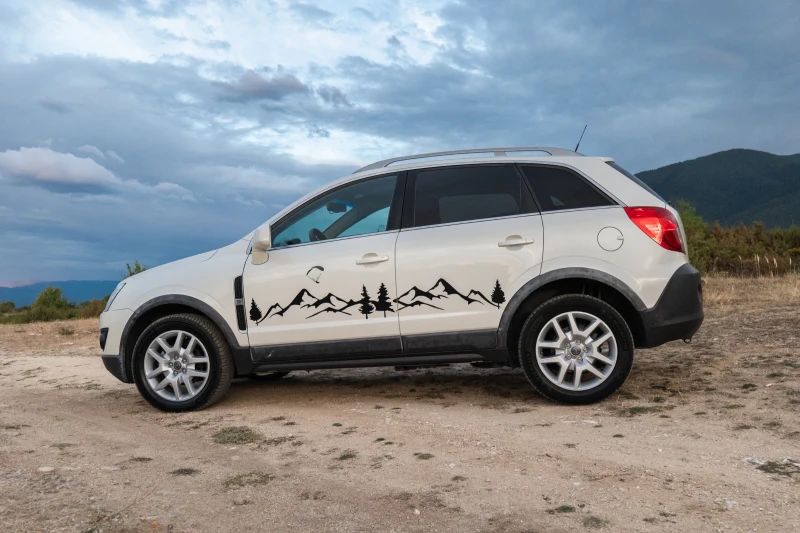 Opel Antara, снимка 2 - Автомобили и джипове - 52326379