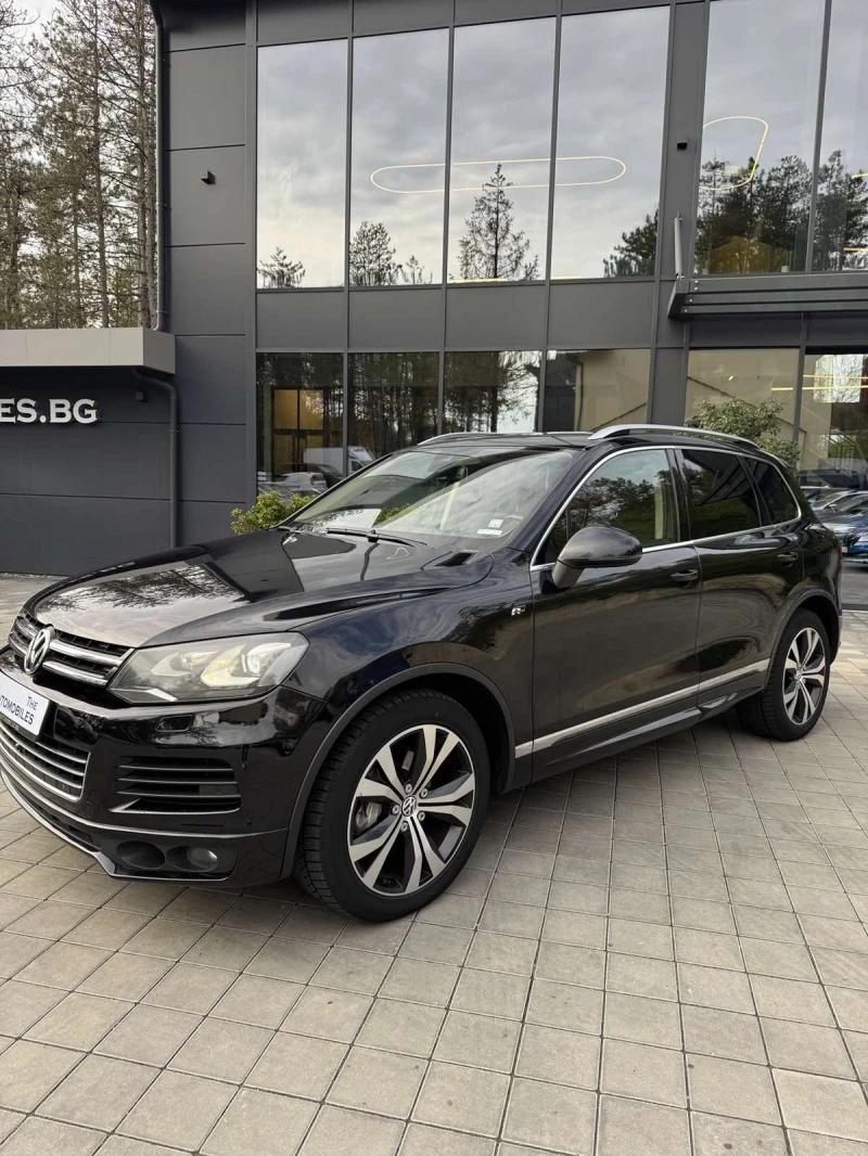 VW Touareg R-LINE, снимка 3 - Автомобили и джипове - 52141698