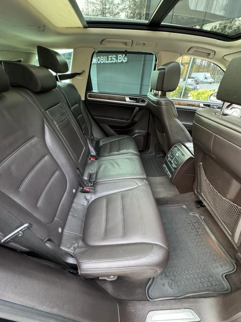 VW Touareg R-LINE, снимка 11 - Автомобили и джипове - 52141698