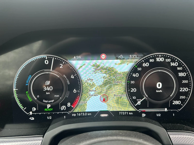 VW Touareg 4Motion, R-Line, Plug-in, снимка 5 - Автомобили и джипове - 53542616