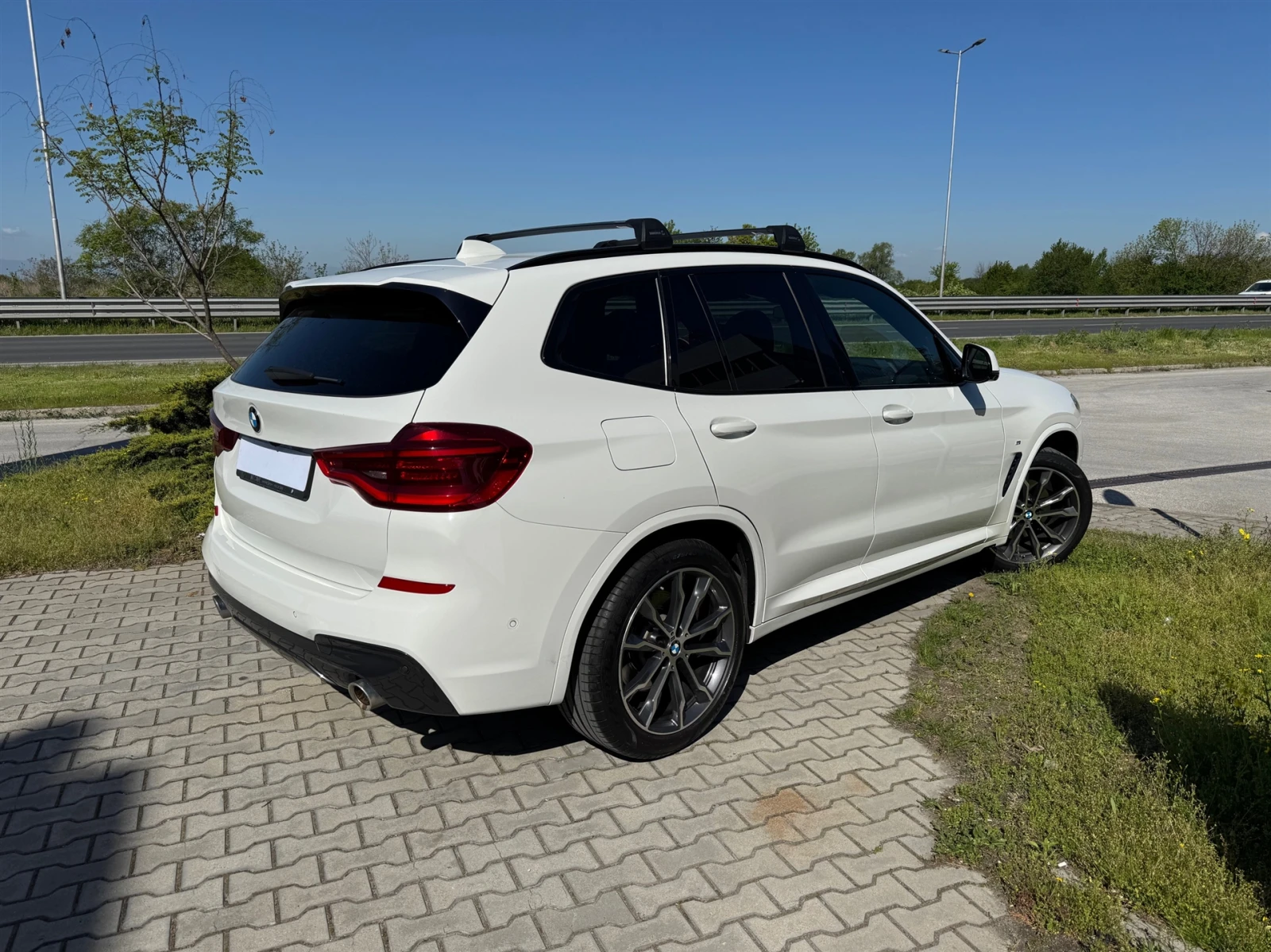 BMW X3 xDrive30i - изображение 2