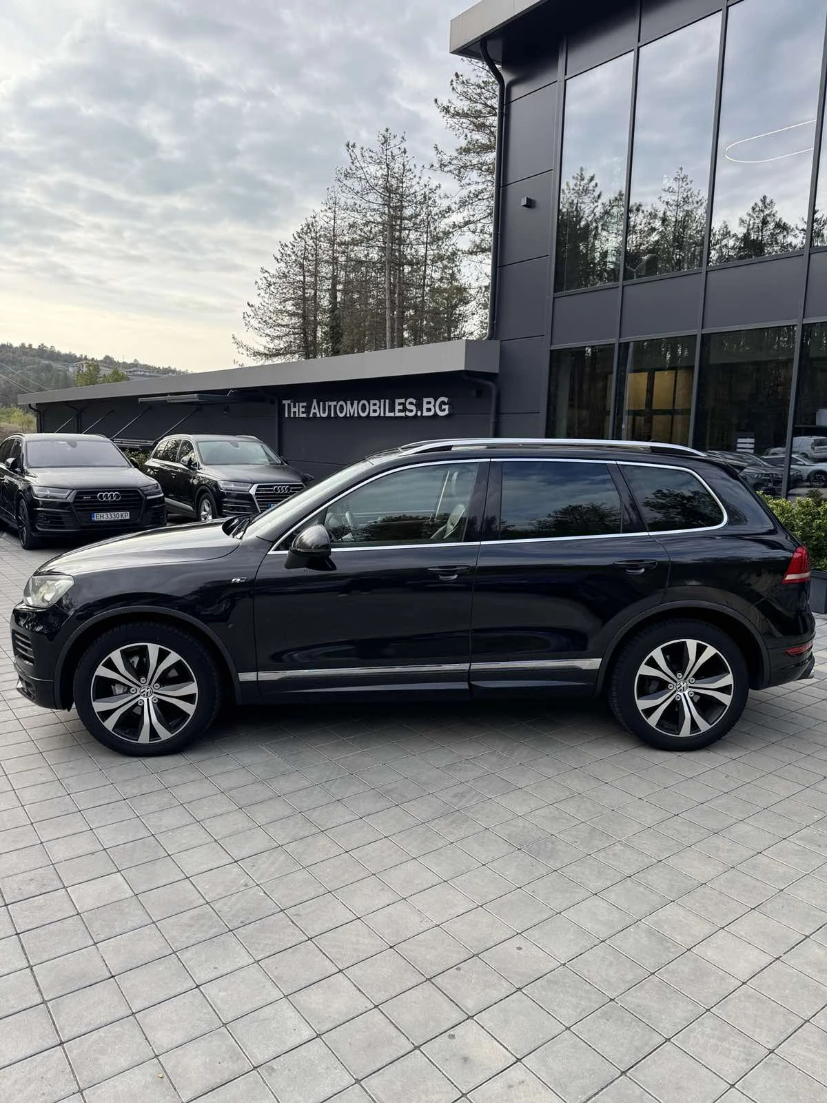 VW Touareg R-LINE - изображение 4