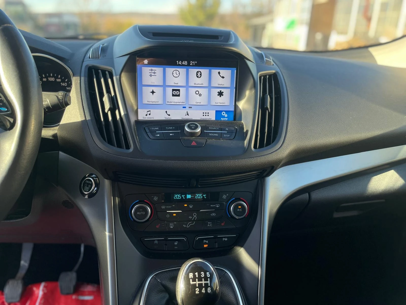 Ford Kuga 2.0 - изображение 5