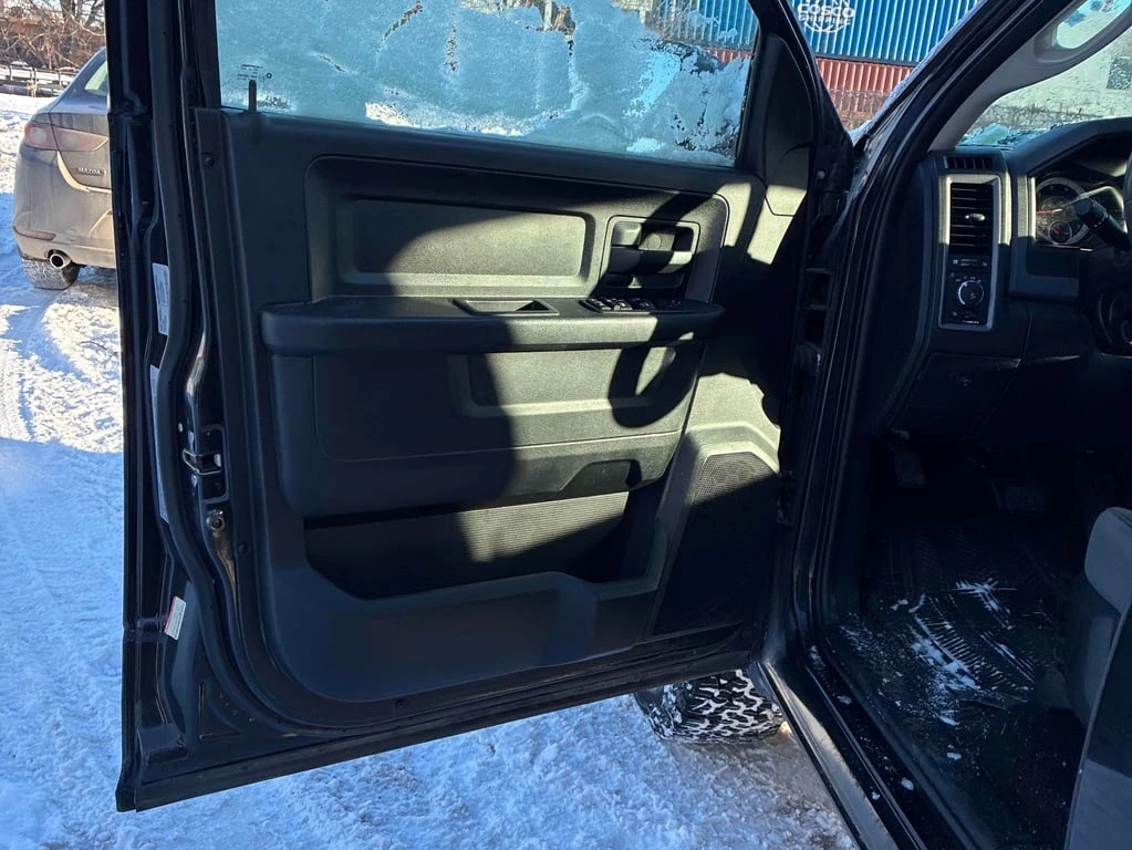 Dodge RAM 1500 * Express * CARFAX * ��� ������������ ������ | Mobile.bg � ����������� 15