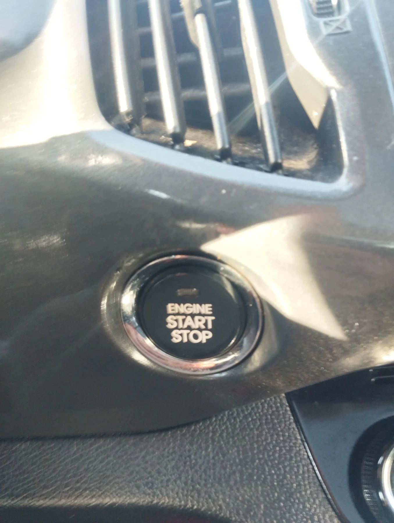 Kia Sportage 2.0 184к.с.4X4 KEYLESS ПАНОРАМА НАВИГАЦИЯ  , снимка 14 - Автомобили и джипове - 53736674