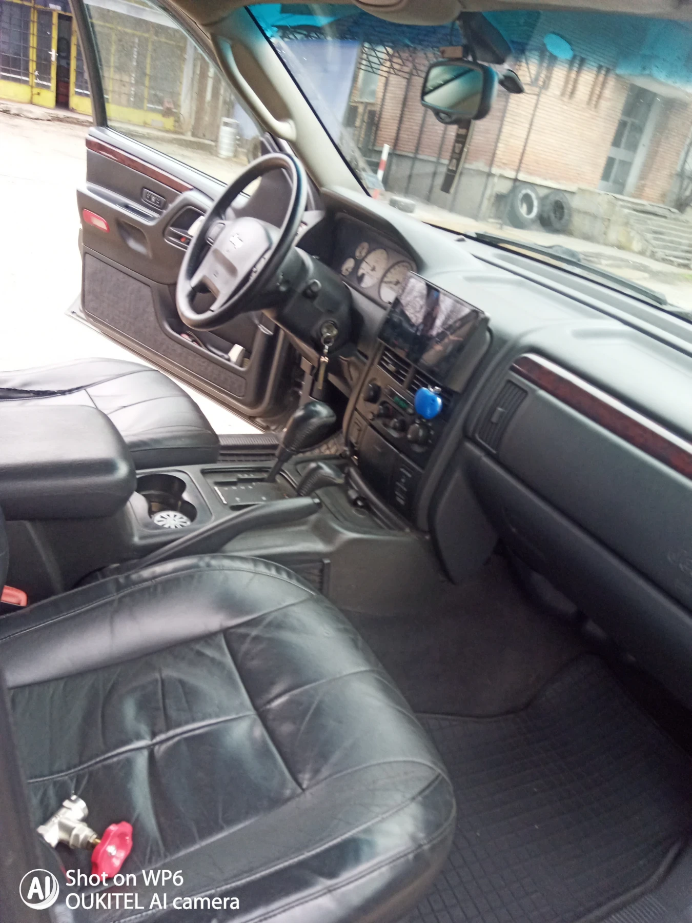 Jeep Grand cherokee, снимка 10 - Автомобили и джипове - 53964685