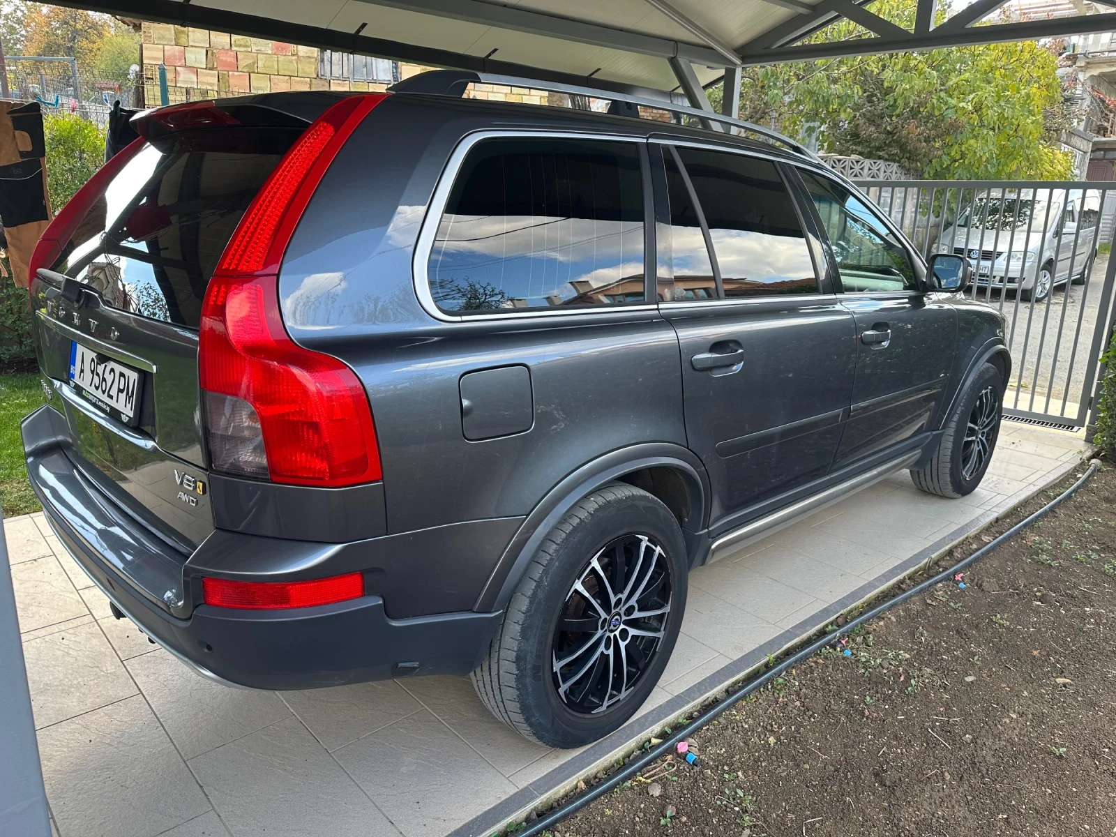 Volvo Xc90 V8 SPORT, снимка 3 - Автомобили и джипове - 54415115