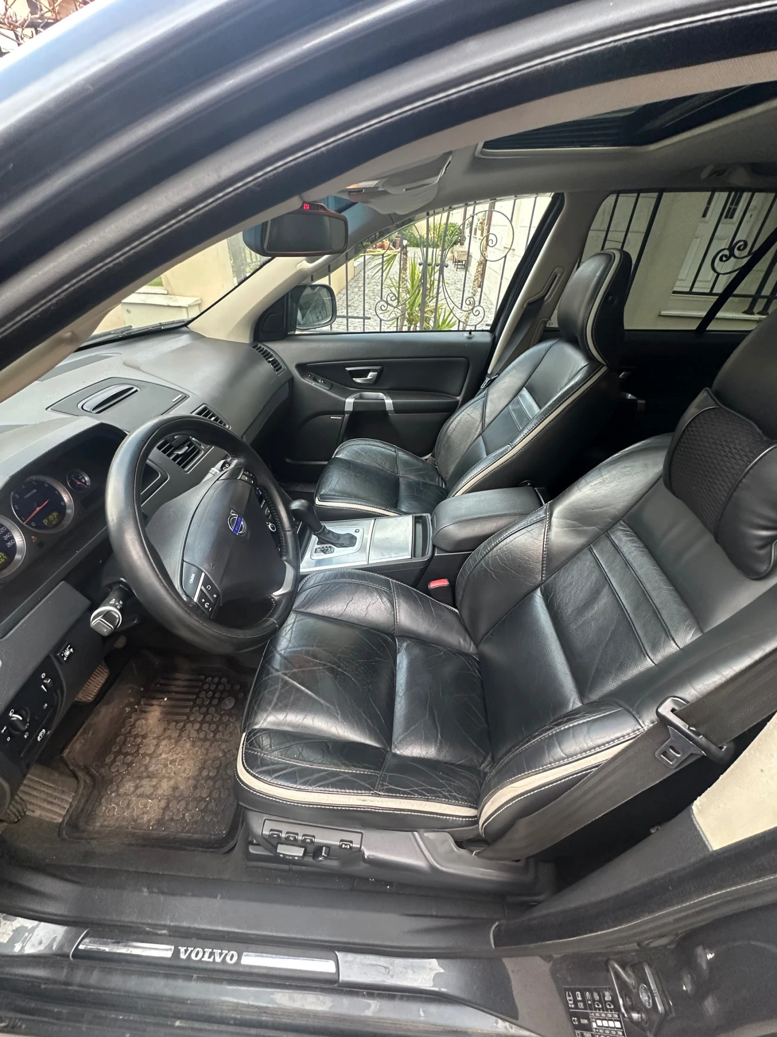Volvo Xc90 V8 SPORT, снимка 7 - Автомобили и джипове - 54415115