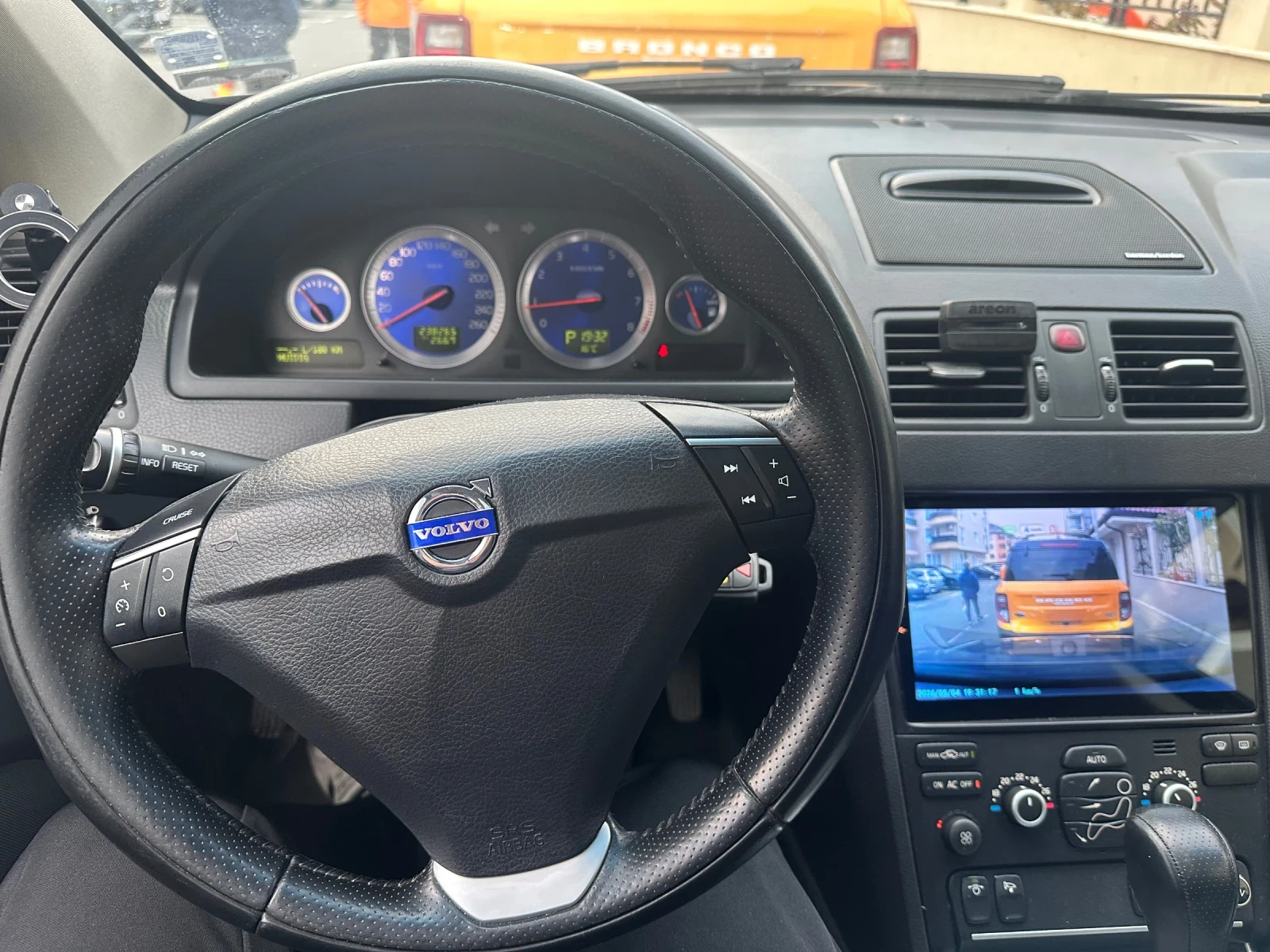 Volvo Xc90 V8 SPORT, снимка 11 - Автомобили и джипове - 54415115