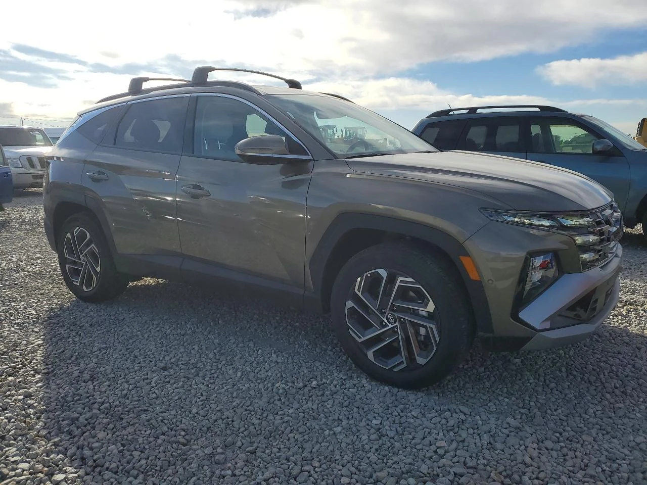 Hyundai Tucson 1.6l, снимка 4 - Автомобили и джипове - 54557200