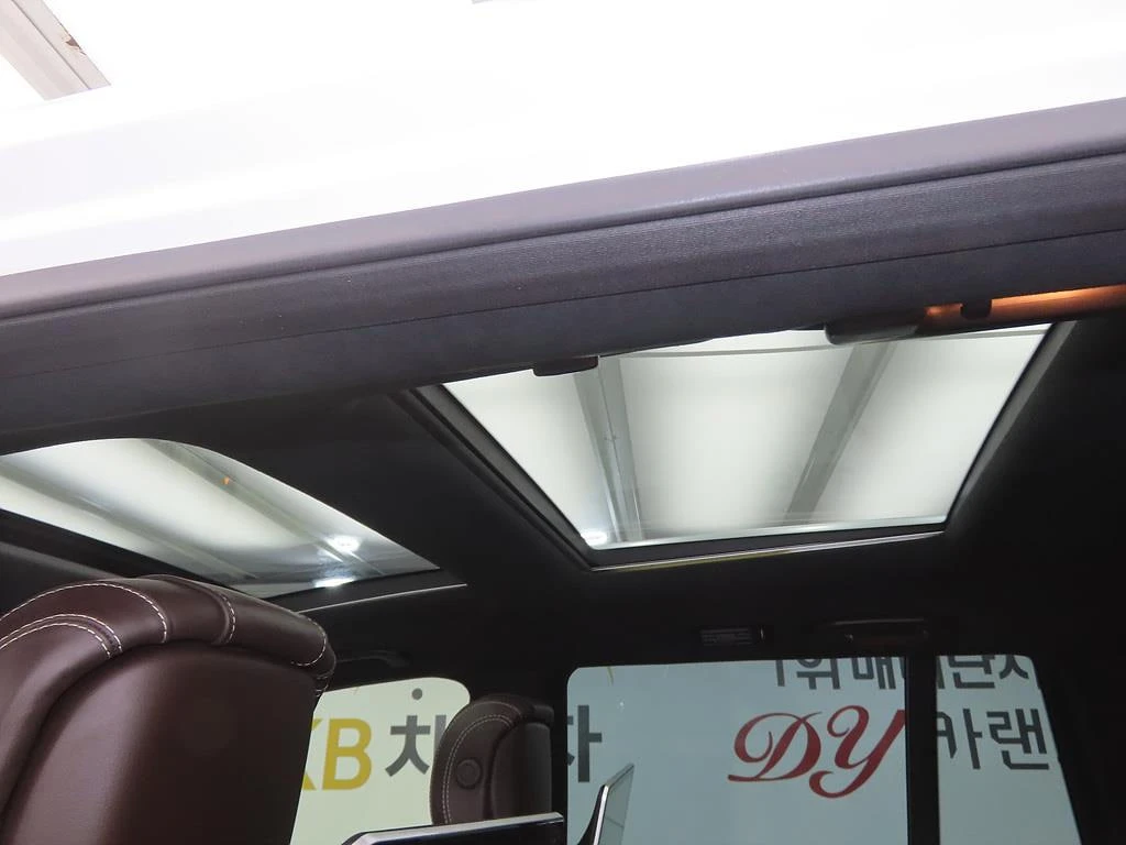 Mercedes-Benz GLS 500 360| ПАНО| ПОДГРЕВ| ОБДУХВАНЕ, снимка 12 - Автомобили и джипове - 54777586