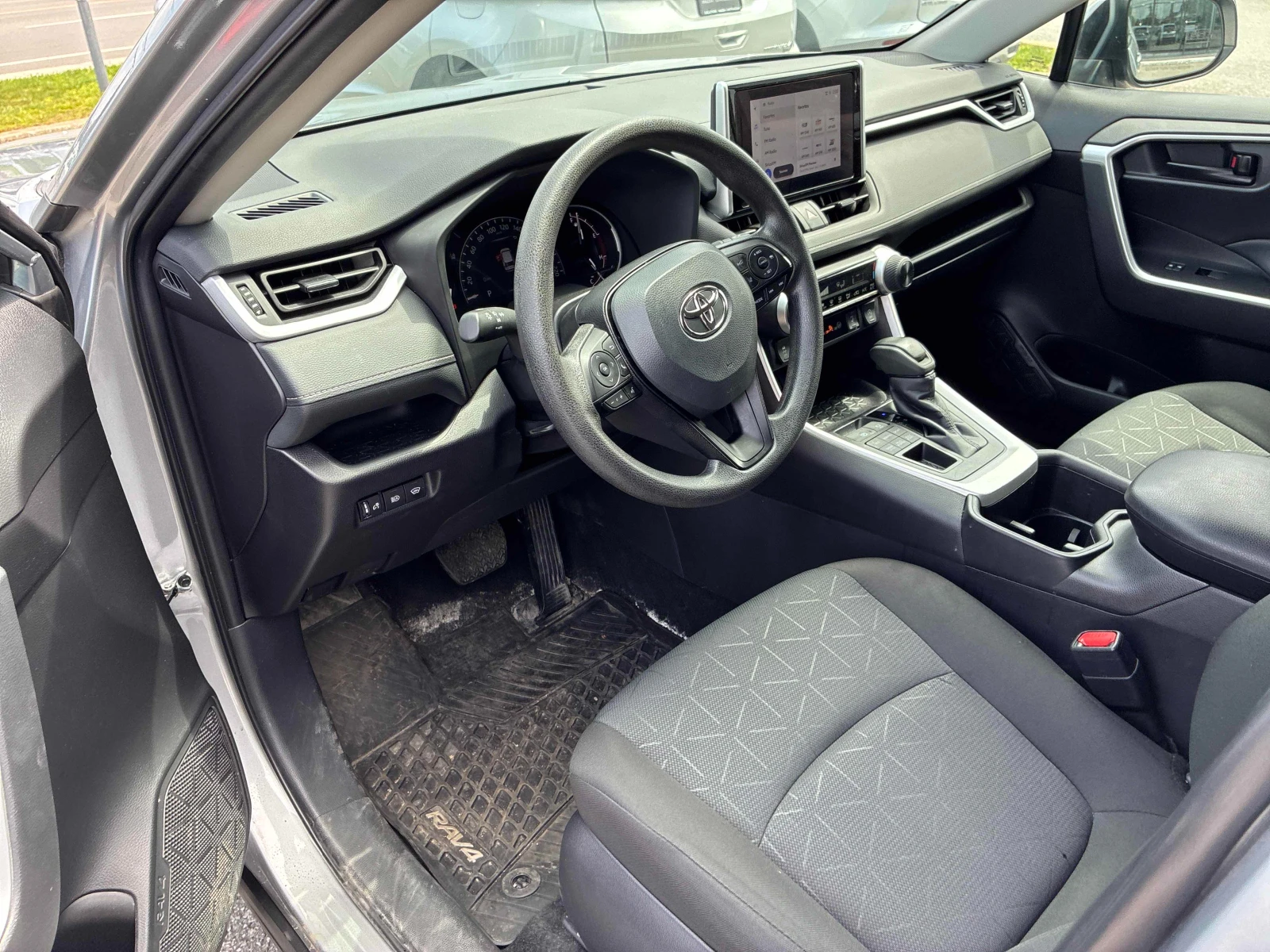 Toyota Rav4 LE * CARFAX * АВТО КРЕДИТ * , снимка 7 - Автомобили и джипове - 54875662
