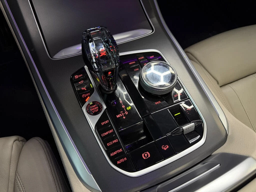 BMW X5 xDRIVE40i/M-SPORT PKG/PANOROOF/DRIVE-ASSISTS, снимка 13 - Автомобили и джипове - 55425319