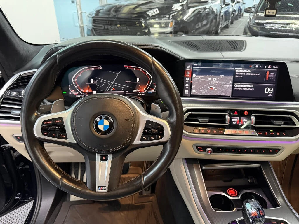 BMW X5 xDRIVE40i/M-SPORT PKG/PANOROOF/DRIVE-ASSISTS, снимка 9 - Автомобили и джипове - 55425319