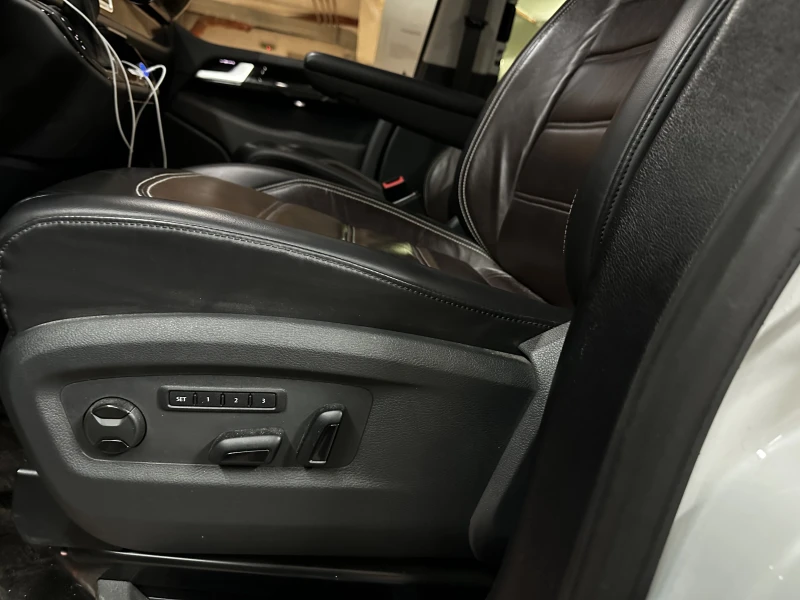 VW Multivan, снимка 6 - Бусове и автобуси - 53041860