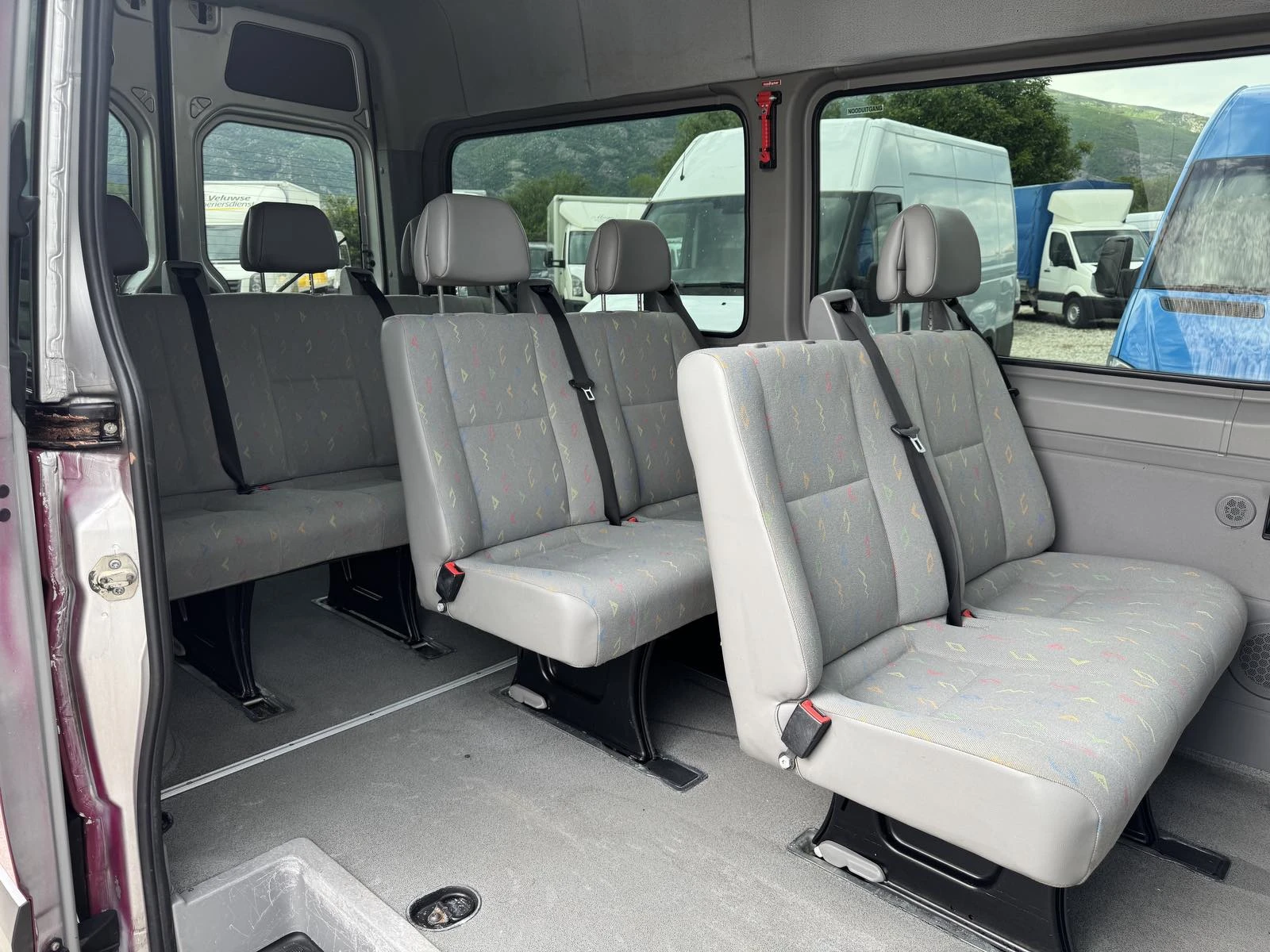 VW Crafter 2.5TDI9 KLIMA | Mobile.bg   12