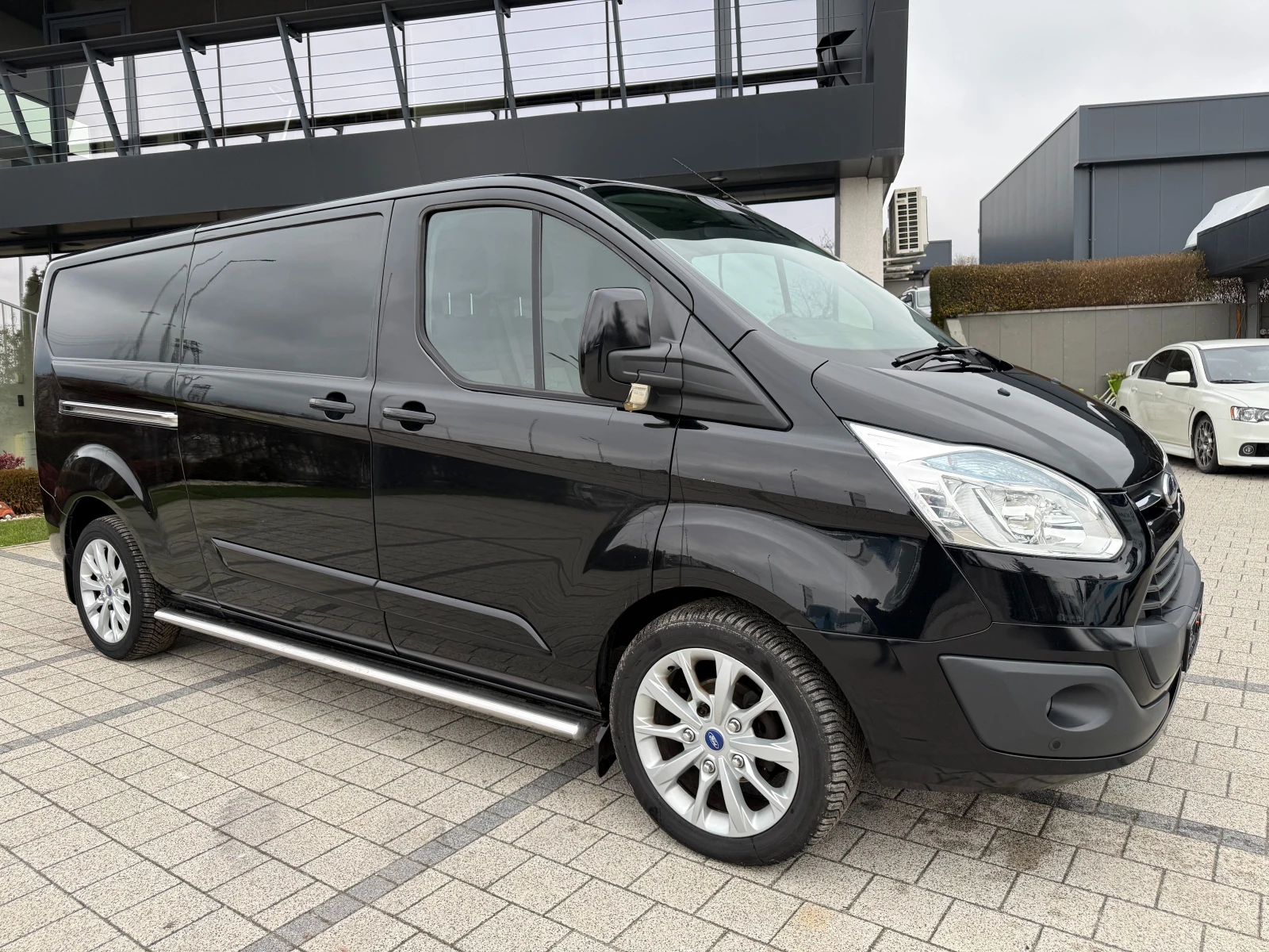 Ford Transit Custom 2.2TDCI 155к.с. Климатик L2H1  - изображение 2