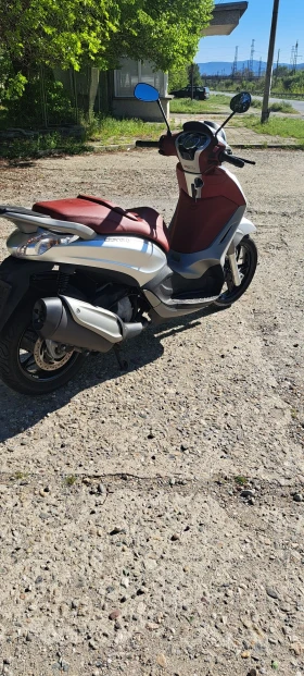 Обява за продажба на Piaggio Beverly 350 abs-asr perfecten  ~4 700 лв. - изображение 3