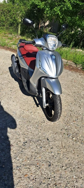 Обява за продажба на Piaggio Beverly 350 abs-asr perfecten  ~4 700 лв. - изображение 4