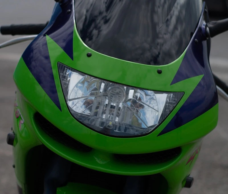Kawasaki Ninja Zx6r, 1998г., ID:52591021 - Обява Продава Мотоциклет