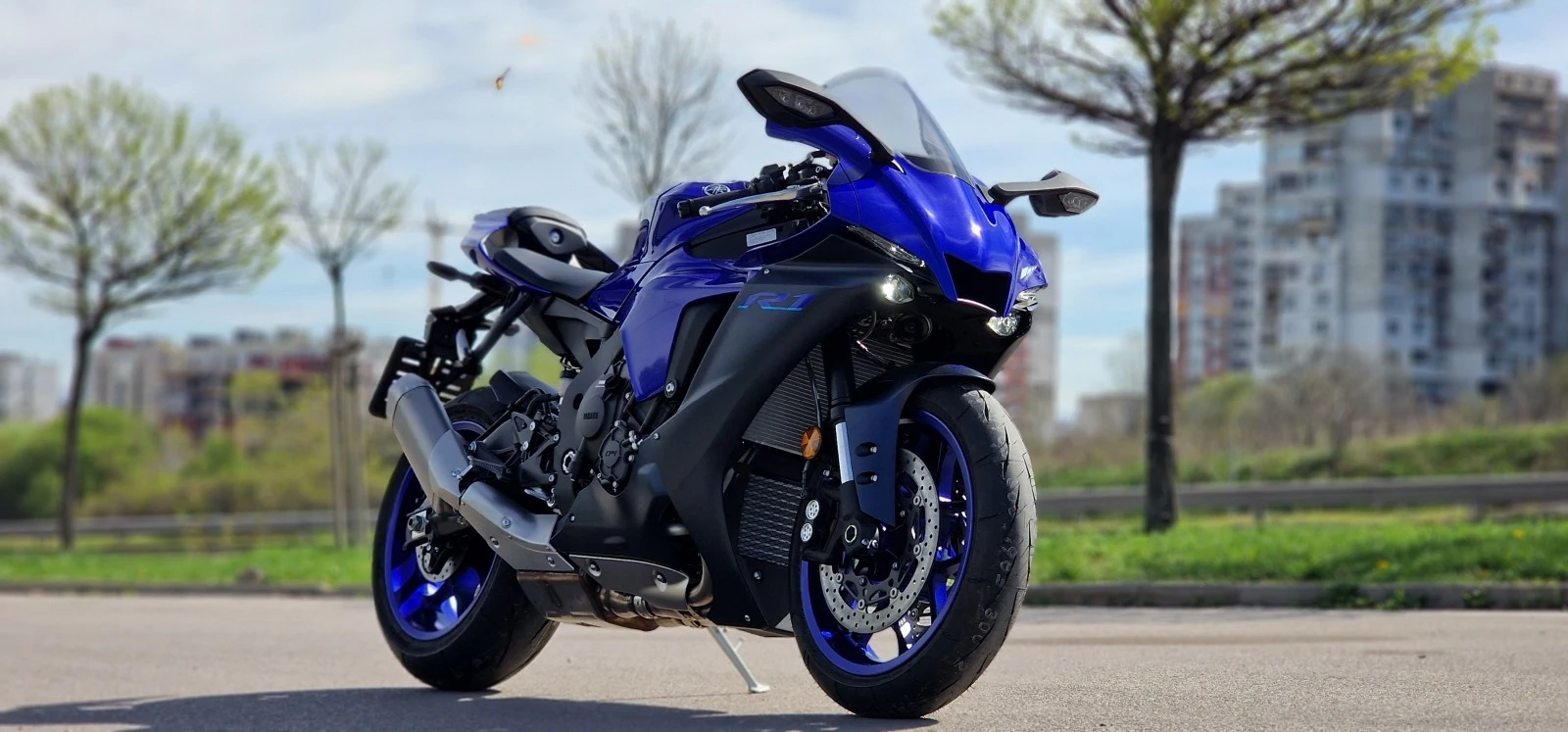 Yamaha YZF-R1  - изображение 4