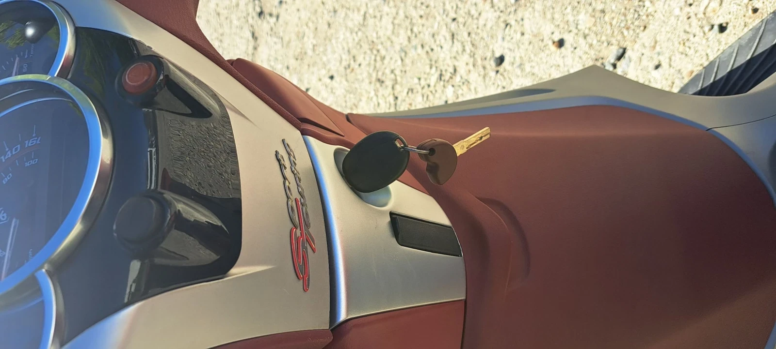 Piaggio Beverly 350 abs-asr perfecten  - изображение 10
