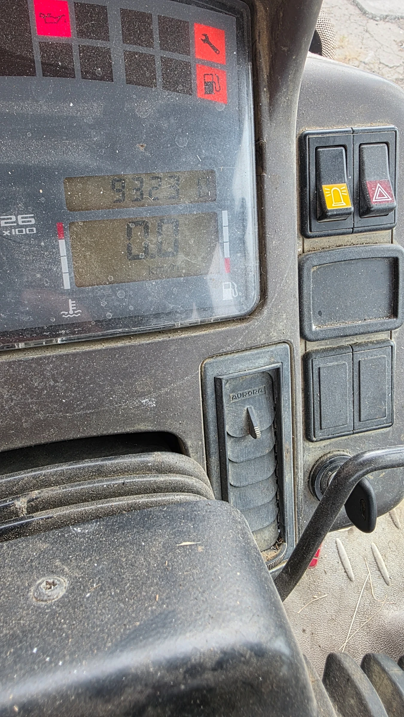 Трактор Renault Ares 550rx, снимка 10 - Селскостопанска техника - 54938169