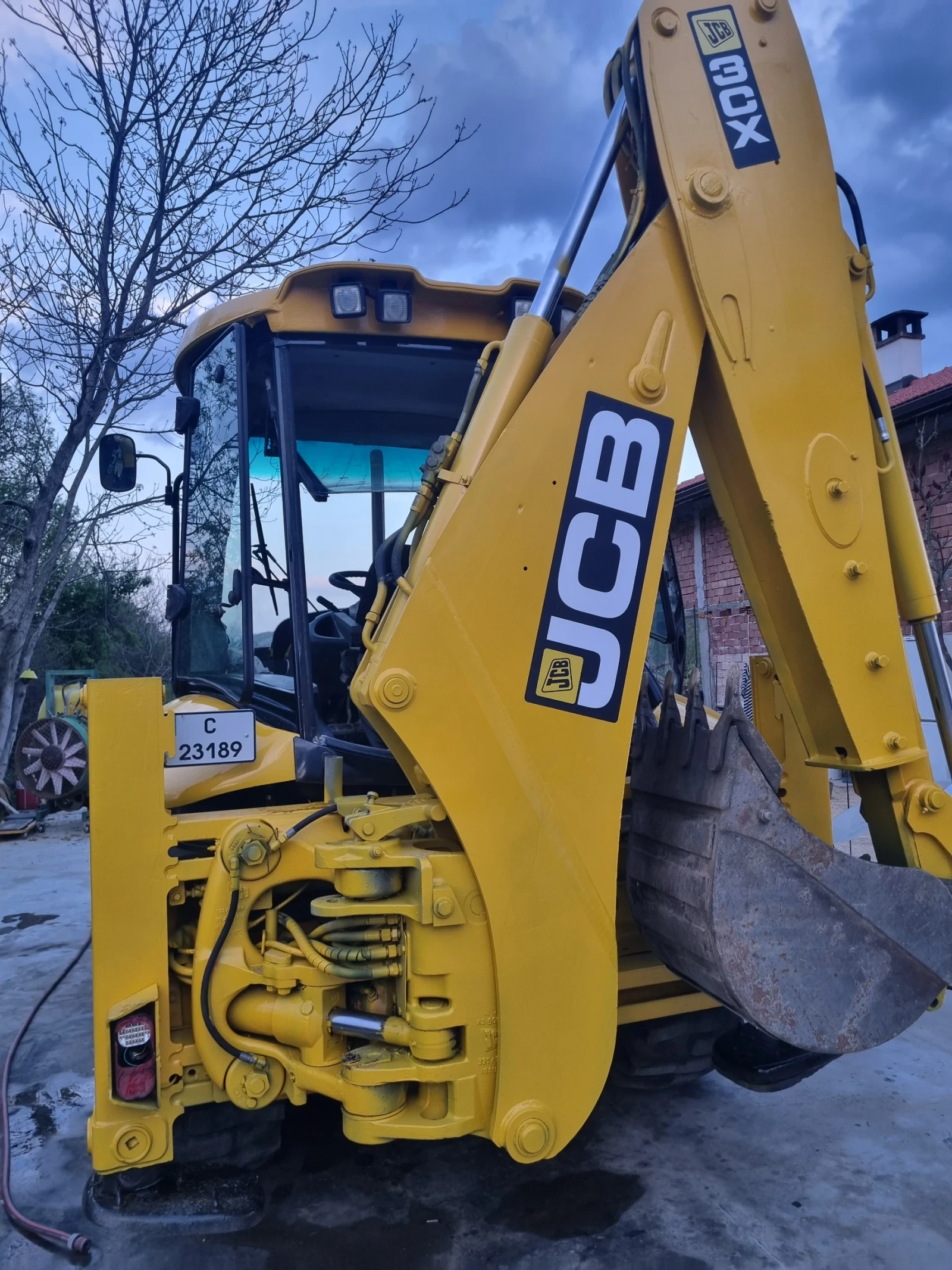 Багер JCB 3cx - изображение 3