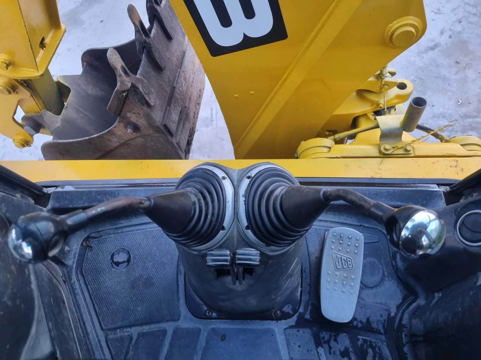 Багер JCB 3cx - изображение 5