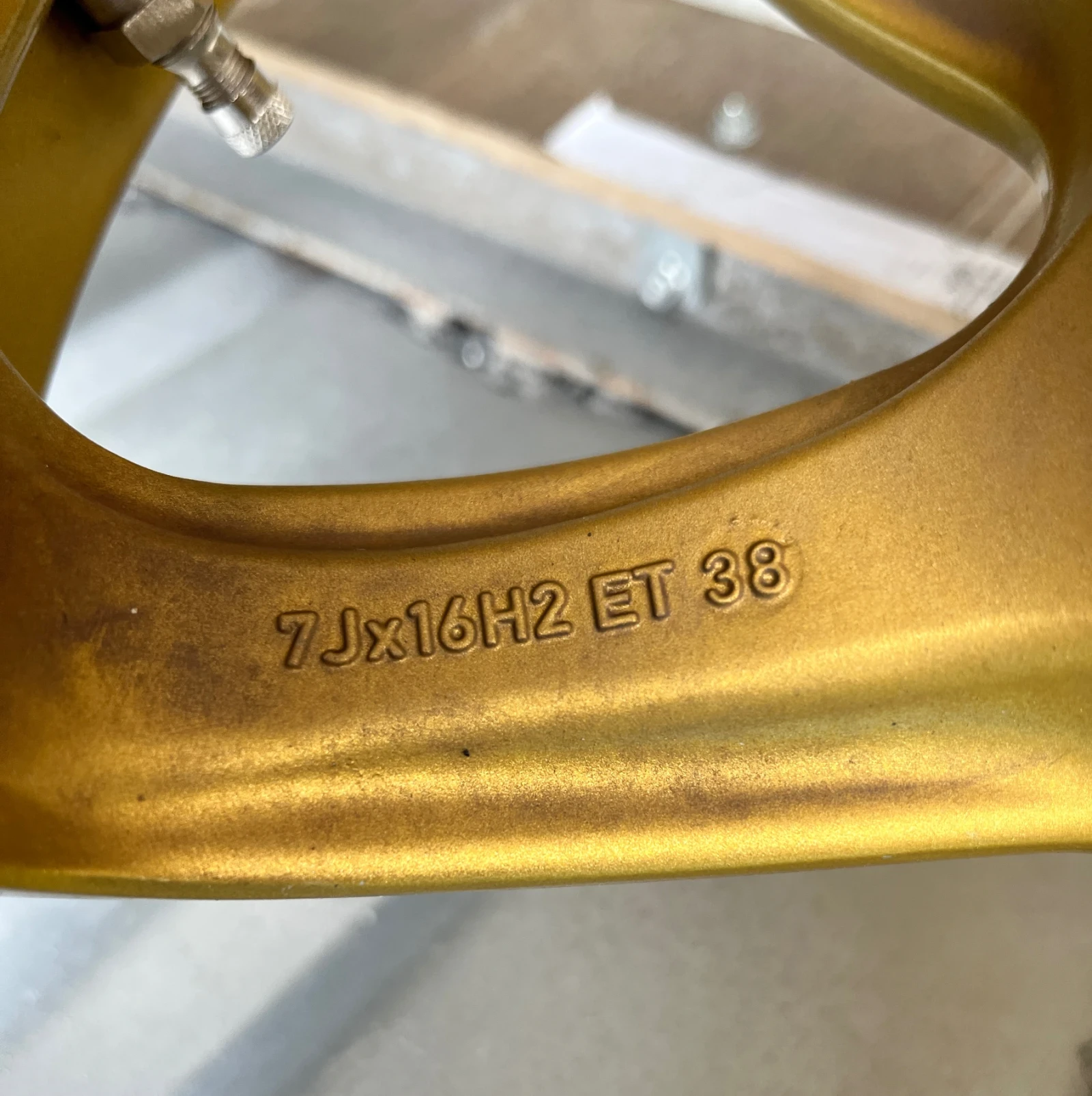    225/45R16  Toyota Mr2 | Mobile.bg   12