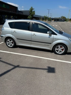 Toyota Corolla verso, снимка 4