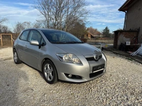 Toyota Auris 1.6i Климатроник, снимка 7