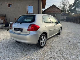 Toyota Auris 1.6i Климатроник, снимка 5