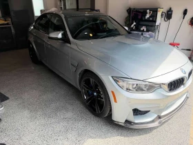 BMW M3 * 4dr Sdn* 2 КЛЮЧА* ПОДГРЕВ* PANO* KEYLESS*  - 33200 € / 64933.56 лв. - 25704509 10