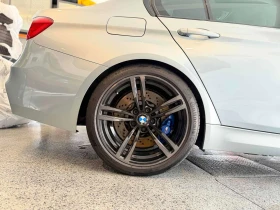 BMW M3 * 4dr Sdn* 2 КЛЮЧА* ПОДГРЕВ* PANO* KEYLESS*  - 33200 € / 64933.56 лв. - 25704509 16