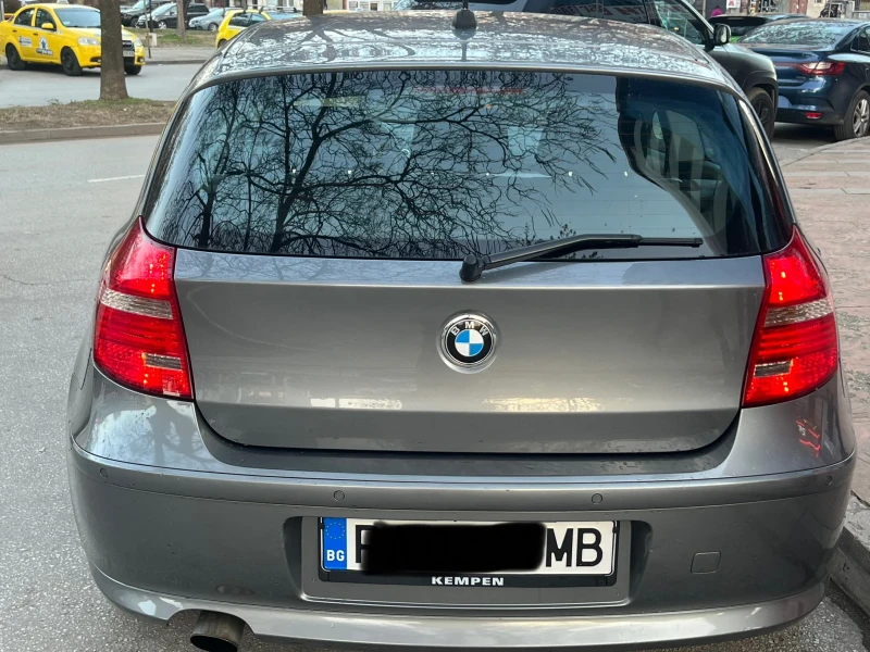 BMW 120 2010г. , снимка 8 - Автомобили и джипове - 49362868