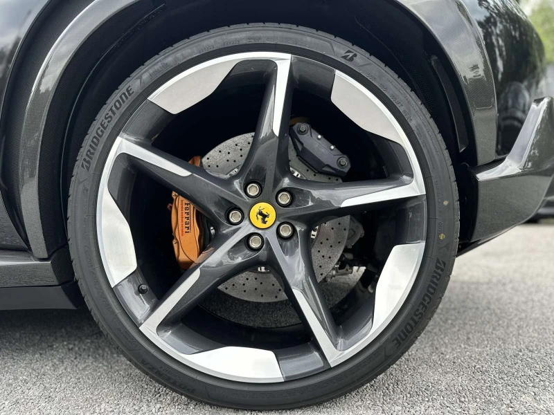 Ferrari Purosangue NEW/PANO/CAMERA/CARBON FULL, снимка 6 - Автомобили и джипове - 51178086