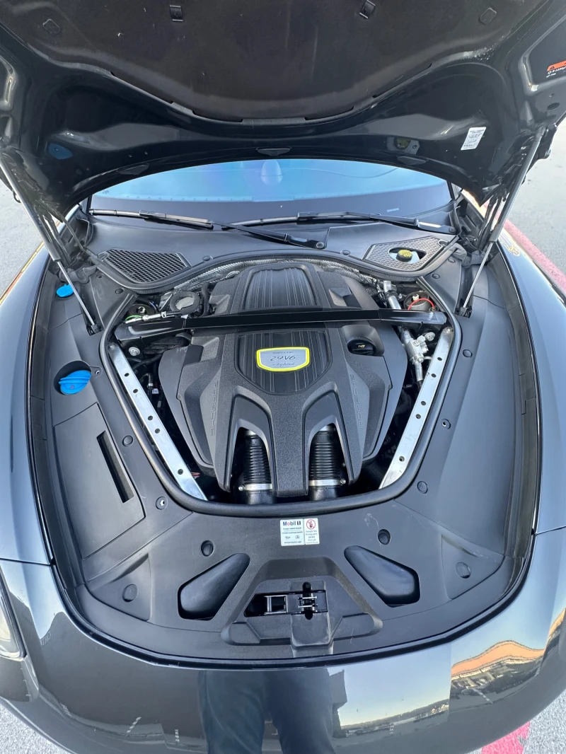 Porsche Panamera, снимка 15 - Автомобили и джипове - 52468352