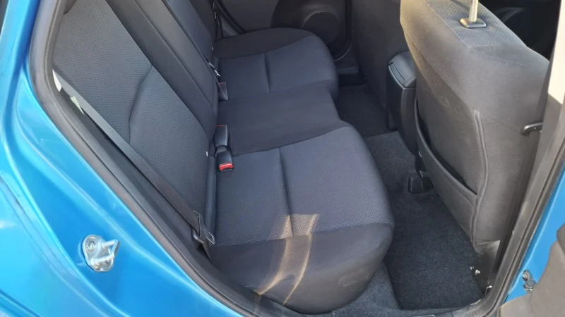 Mazda 3 1.6HDI 116PS, снимка 11 - Автомобили и джипове - 52424879