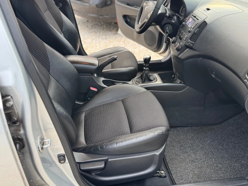 Hyundai I30, снимка 7 - Автомобили и джипове - 52943921