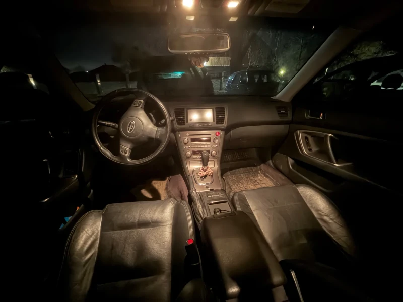 Subaru Outback 2.5ХТ(2.5турбо), снимка 9 - Автомобили и джипове - 53090539